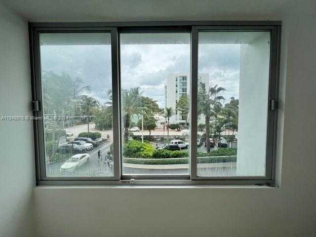 Small Image of 1000 WEST AVE #225, Miami Beach Number 8