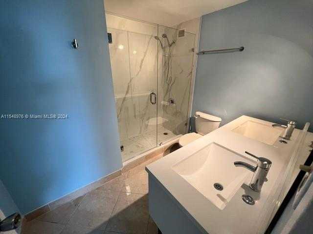 Small Image of 1000 WEST AVE #225, Miami Beach Number 9