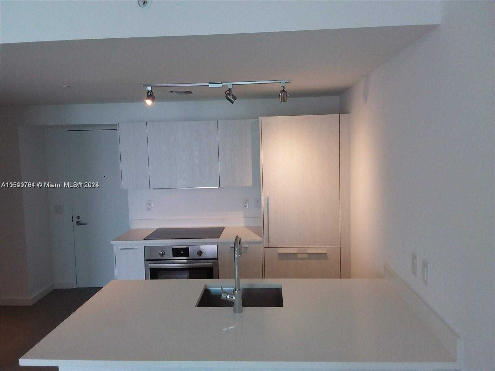 Small Image of 501 NORTH EAST 31ST ST #3003, Miami Number 8