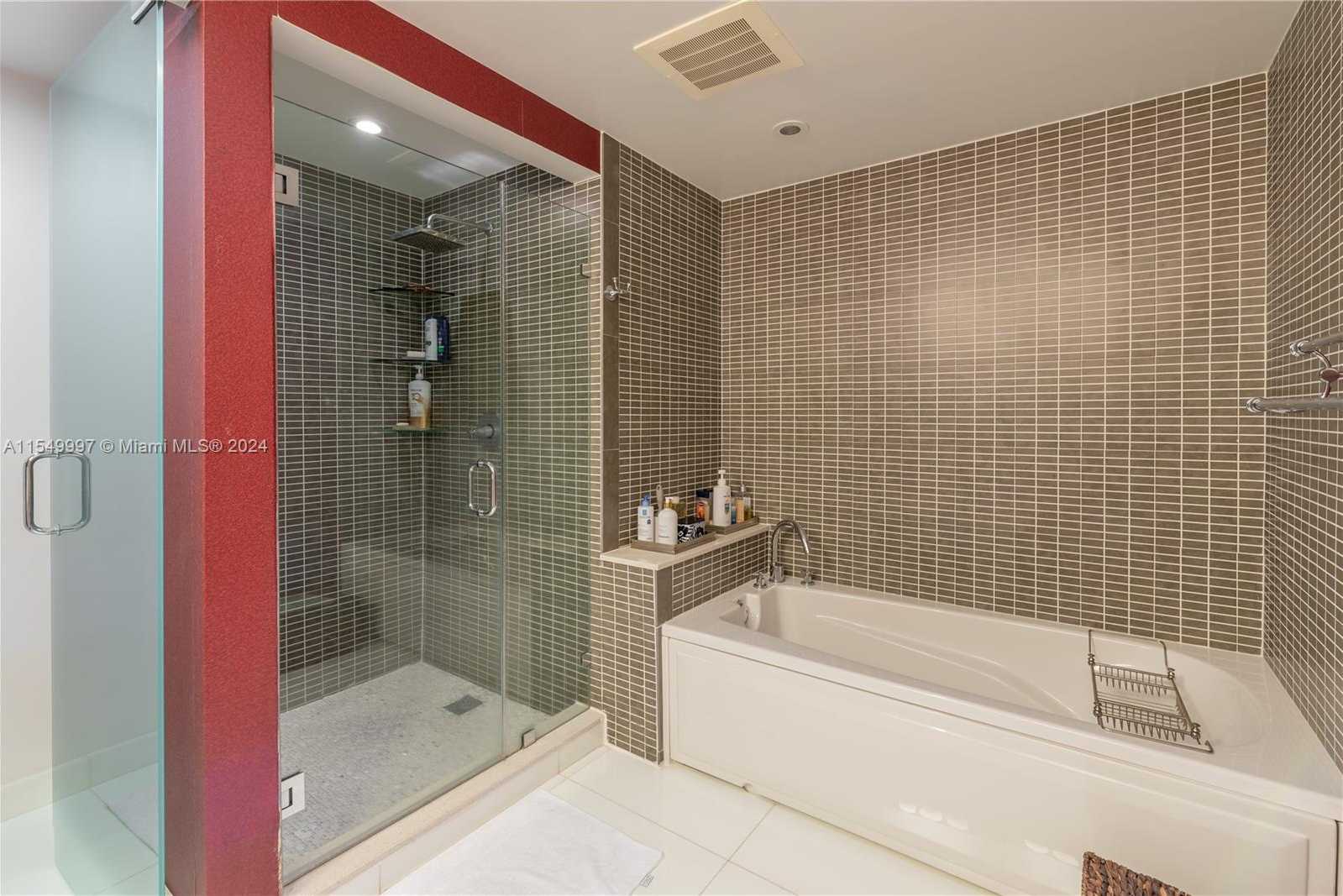 Small Image of 7935 East Dr, North Bay Village, FL 33141, USA Number 24