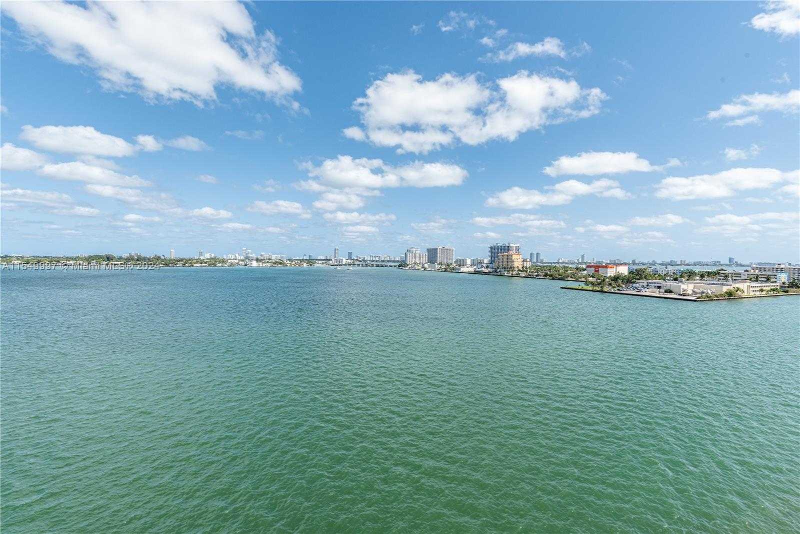 Small Image of 7935 East Dr, North Bay Village, FL 33141, USA Number 33