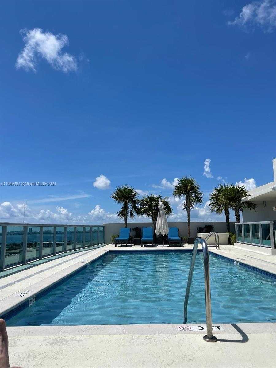 Small Image of 7935 East Dr, North Bay Village, FL 33141, USA Number 40