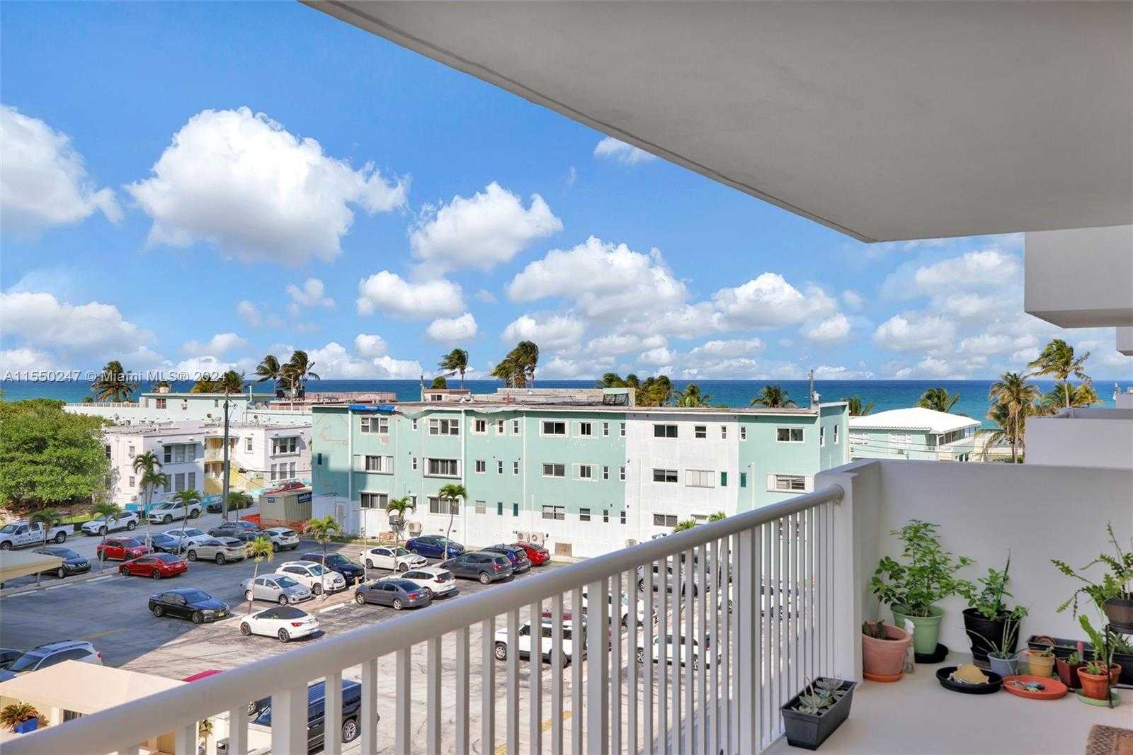 Small Image of 1601 SOUTH OCEAN DR #501, Hollywood Number 31