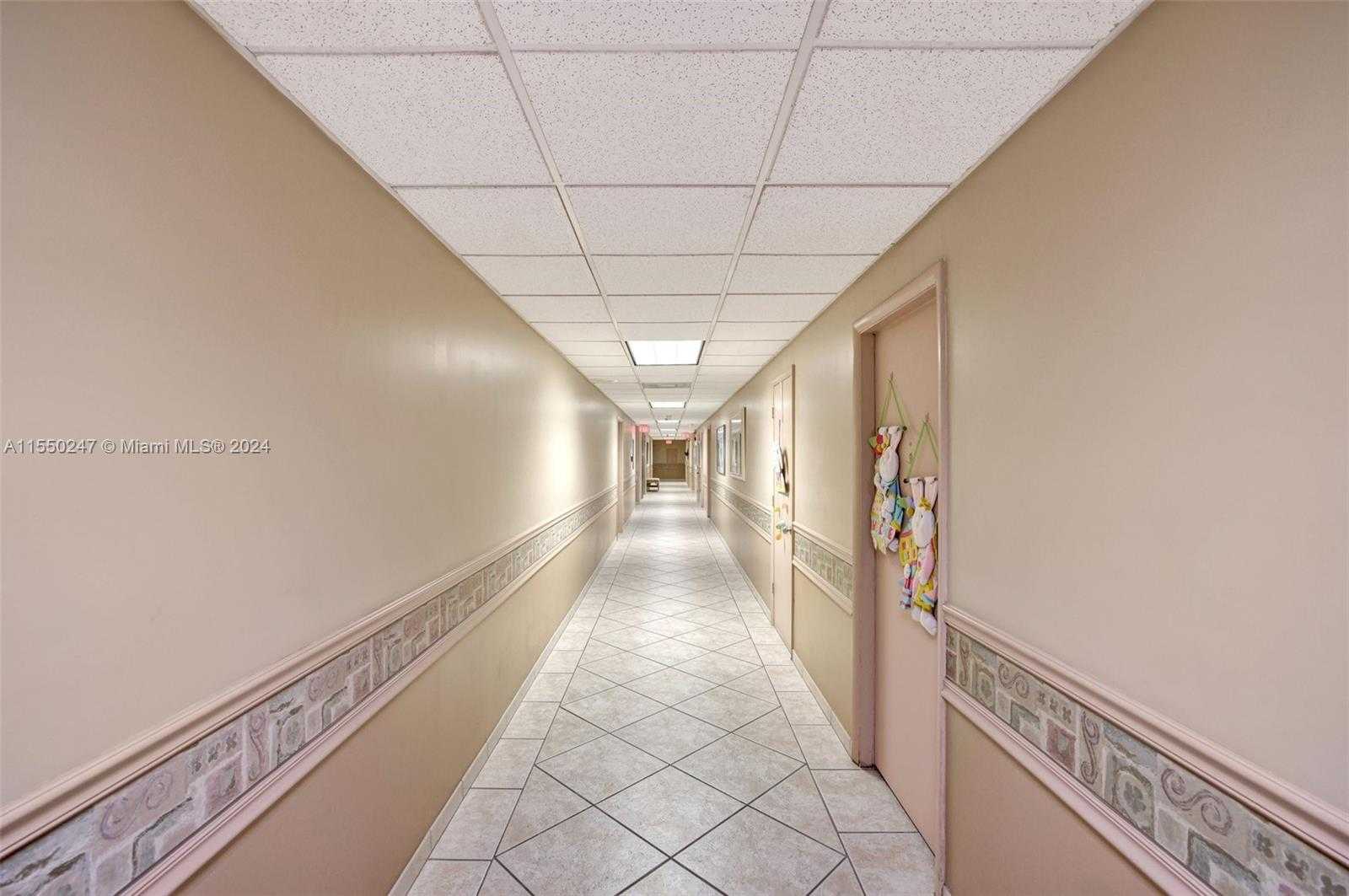 Small Image of 1601 SOUTH OCEAN DR #501, Hollywood Number 38