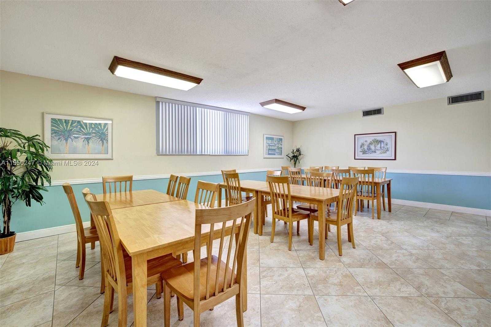 Small Image of 1601 SOUTH OCEAN DR #501, Hollywood Number 45