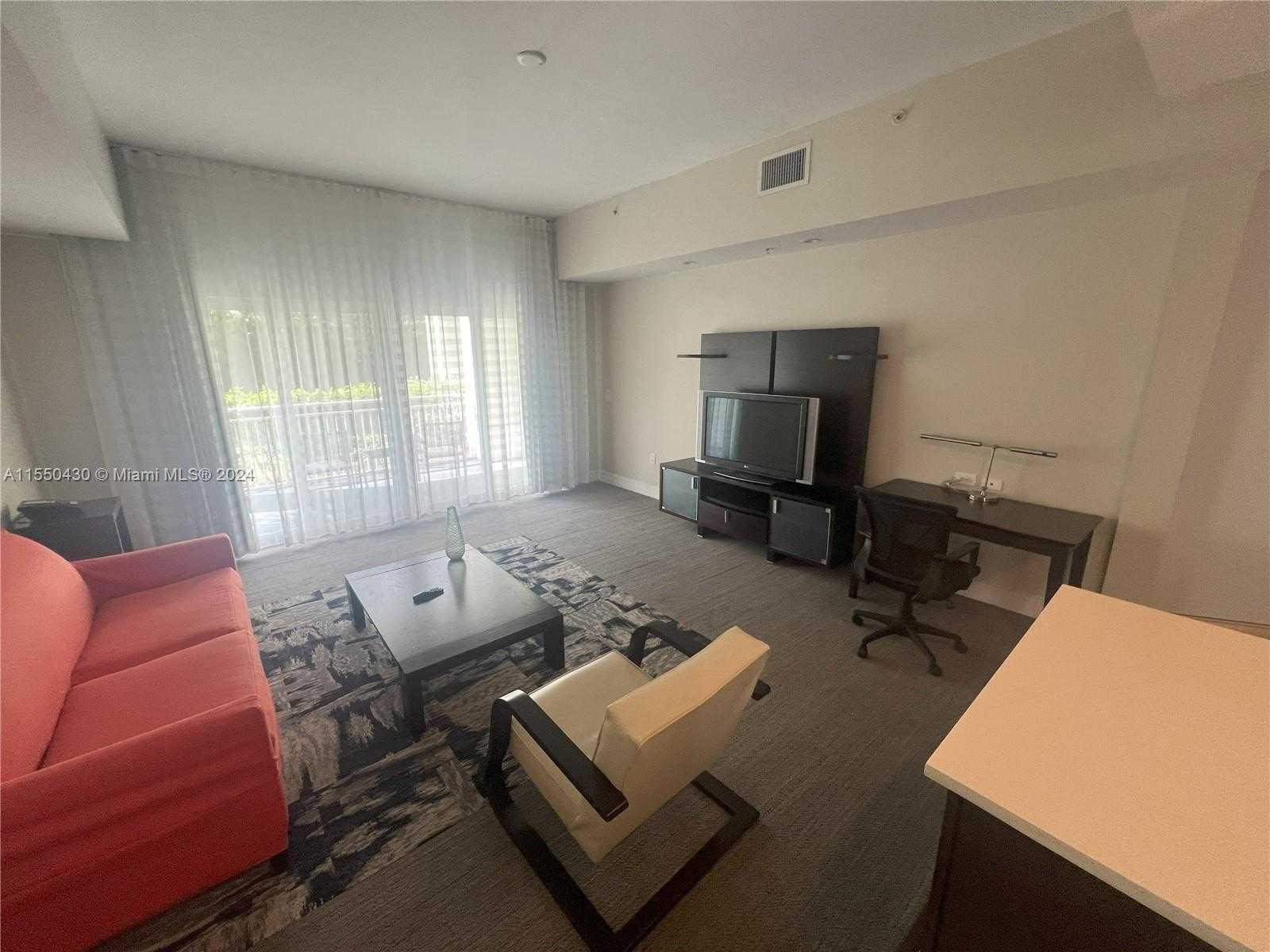 Small Image of 5300 NW 87th Ave, Doral, FL 33178, USA Number 13