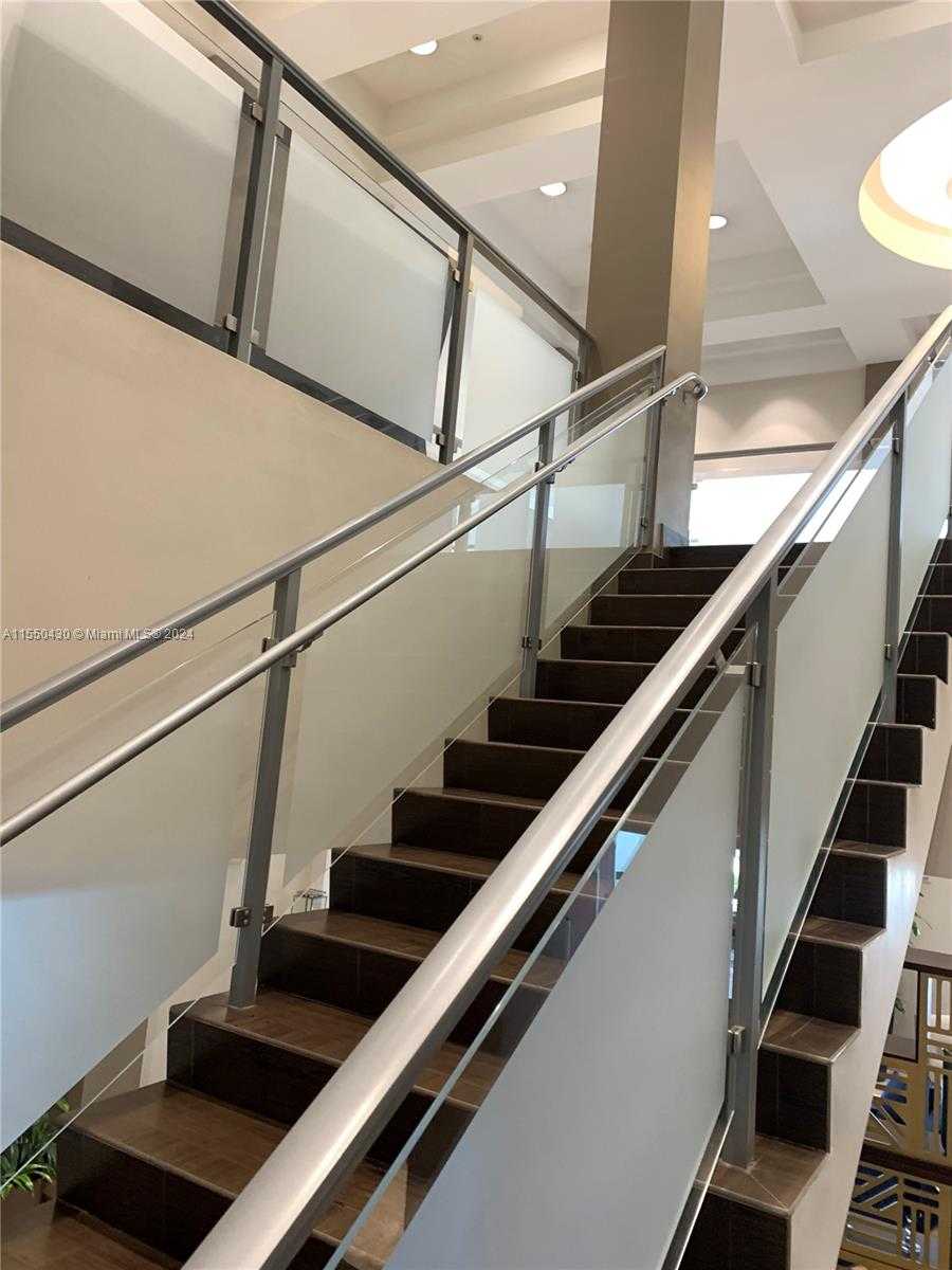 Small Image of 5300 NW 87th Ave, Doral, FL 33178, USA Number 24
