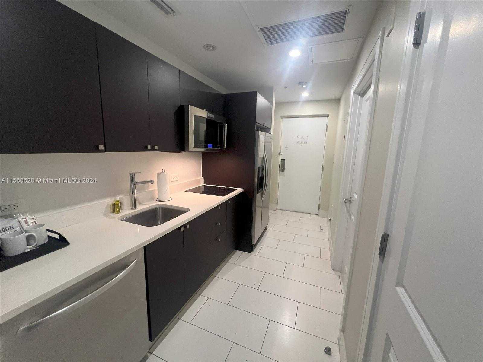Small Image of 5300 NORTH WEST 87TH AVE #603, Doral Number 26