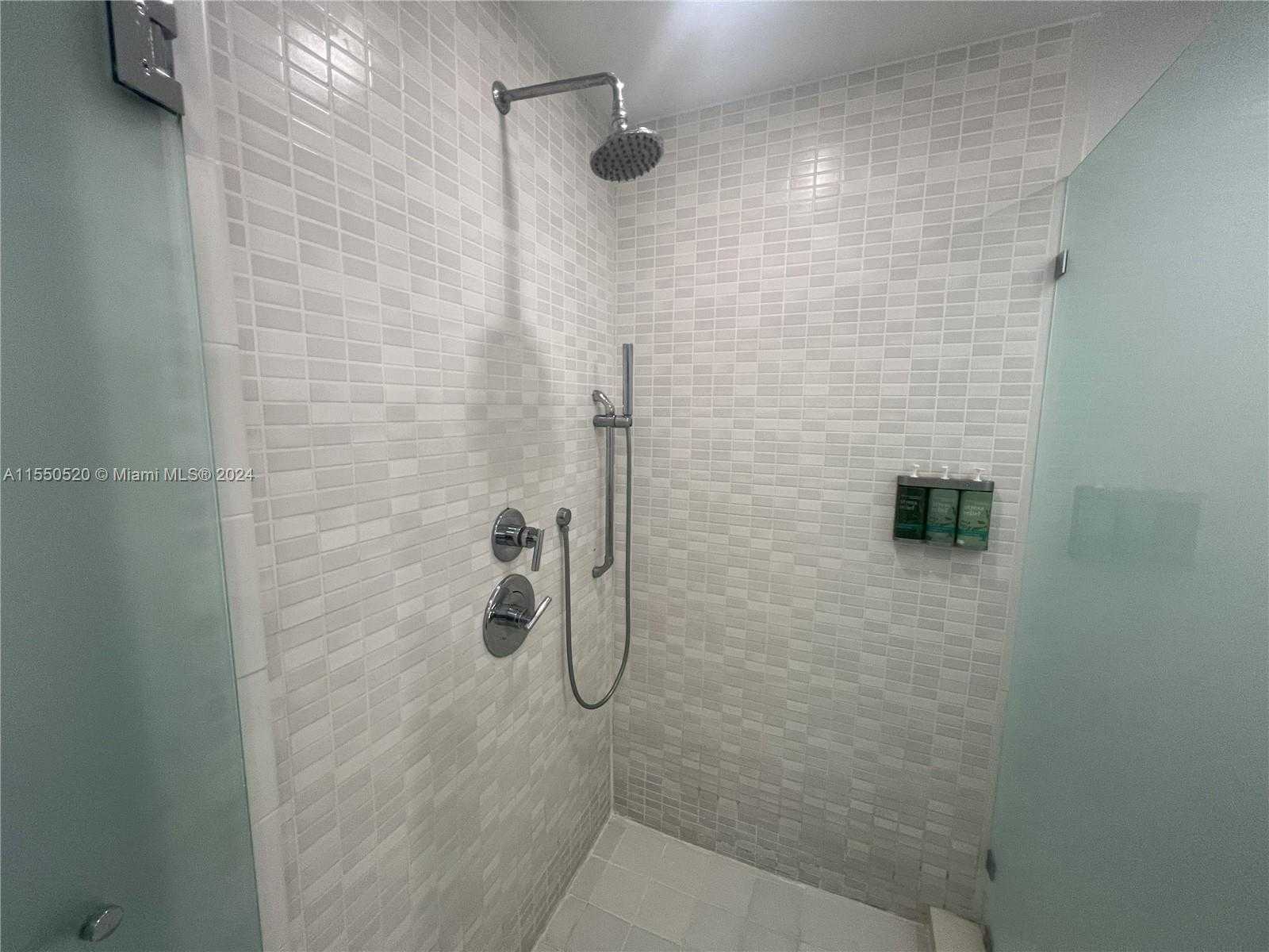 Small Image of 5300 NORTH WEST 87TH AVE #603, Doral Number 5