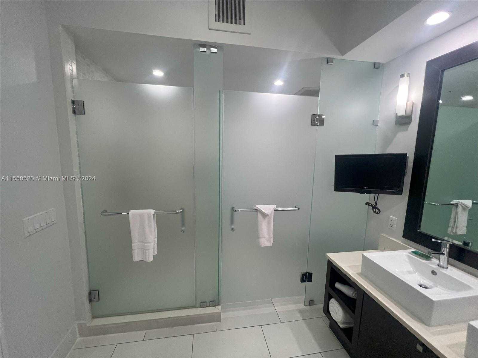 Small Image of 5300 NORTH WEST 87TH AVE #603, Doral Number 6