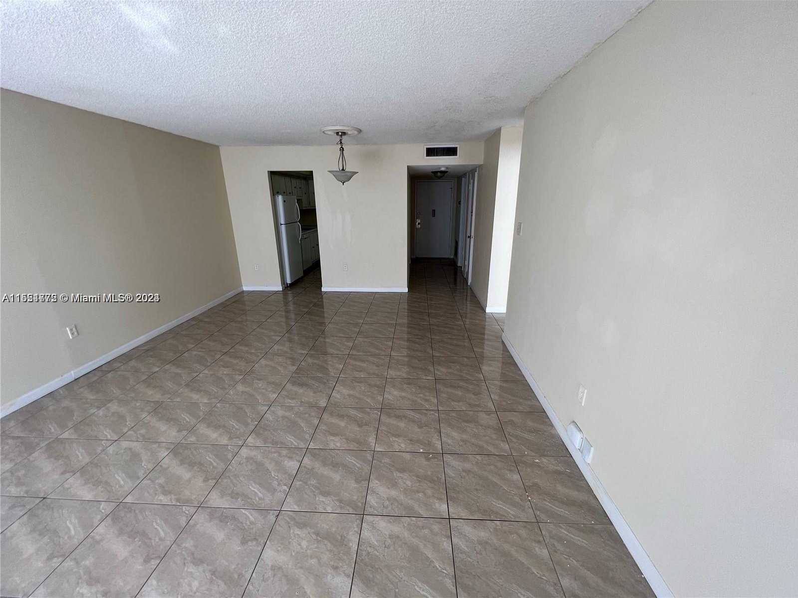 Small Image of 18051 BISCAYNE BLVD #703, Aventura Number 7