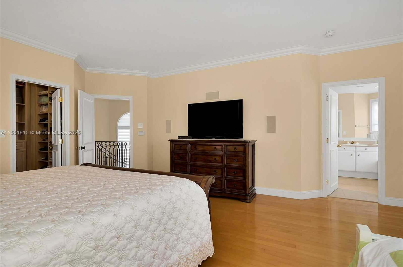Small Image of 3733 NORTH EAST 214TH ST #31, Aventura Number 26