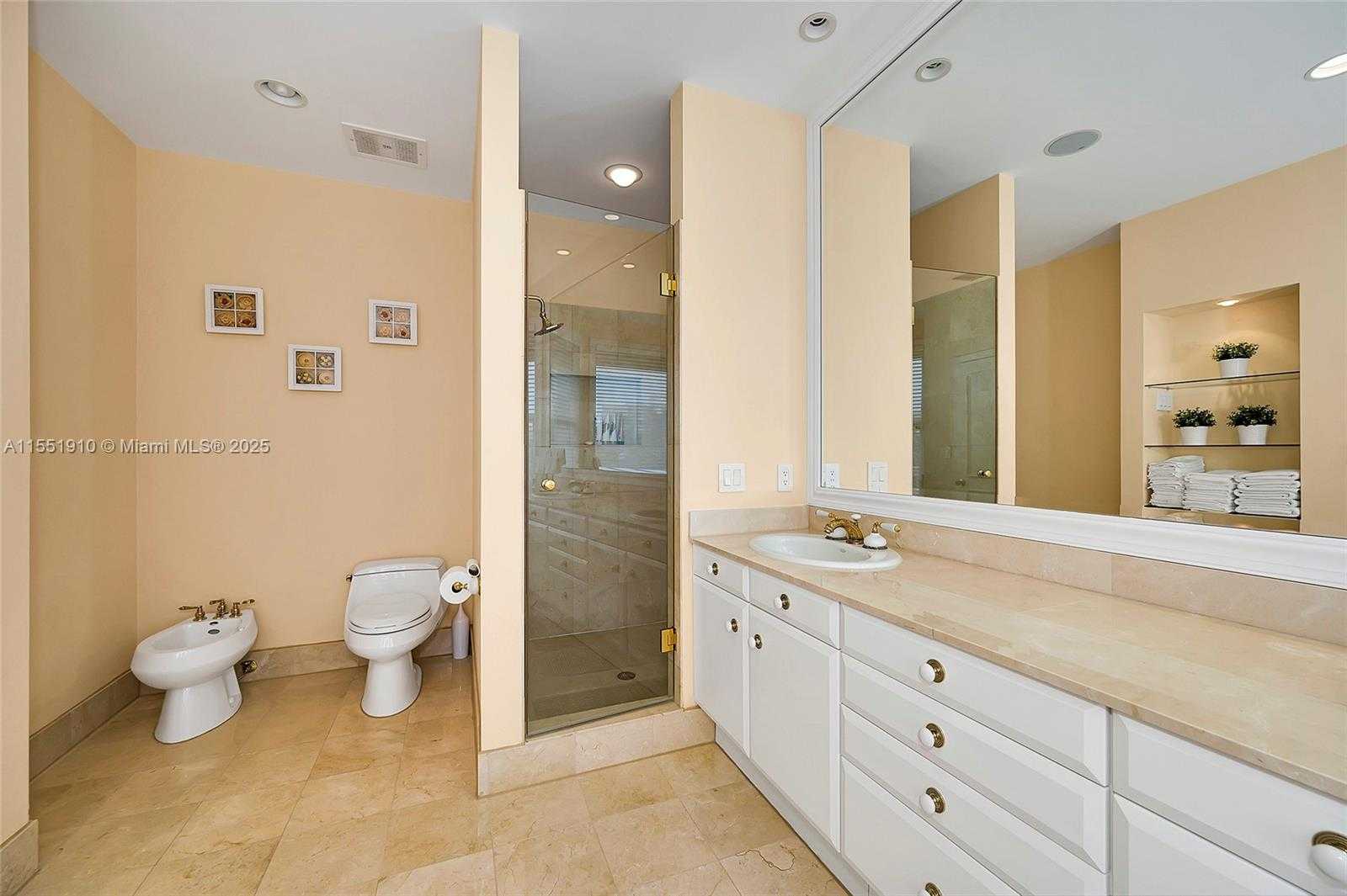 Small Image of 3733 NORTH EAST 214TH ST #31, Aventura Number 29