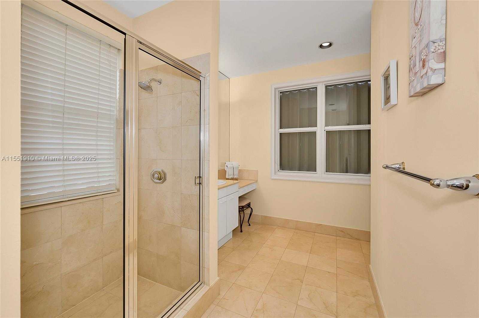 Small Image of 3733 NORTH EAST 214TH ST #31, Aventura Number 40