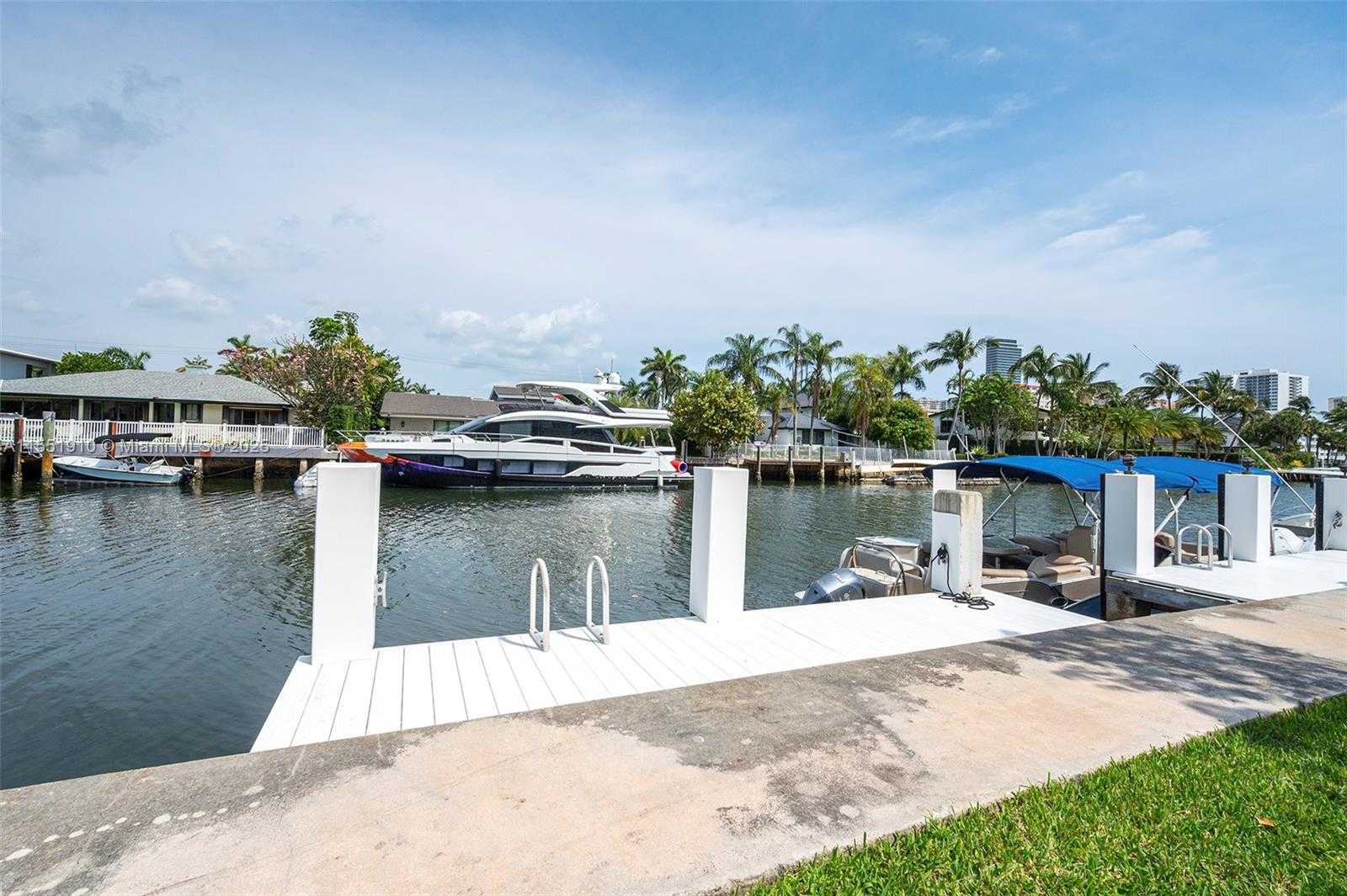Small Image of 3733 NORTH EAST 214TH ST #31, Aventura Number 45