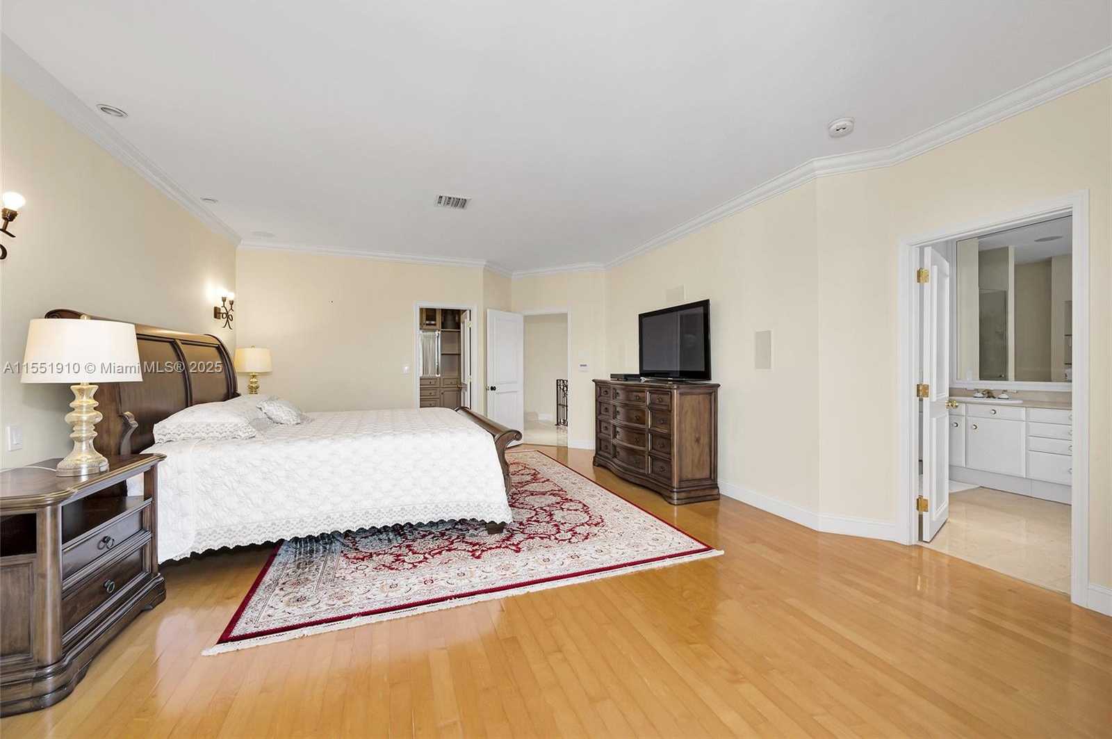 Small Image of 3733 NORTH EAST 214TH ST #31, Aventura Number 57
