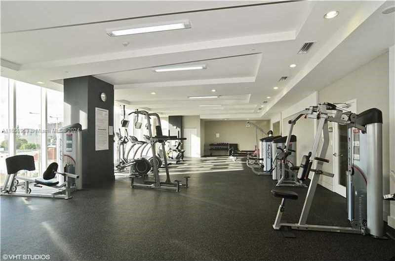 Small Image of 600 NORTH EAST 27 ST #2304, Miami Number 25