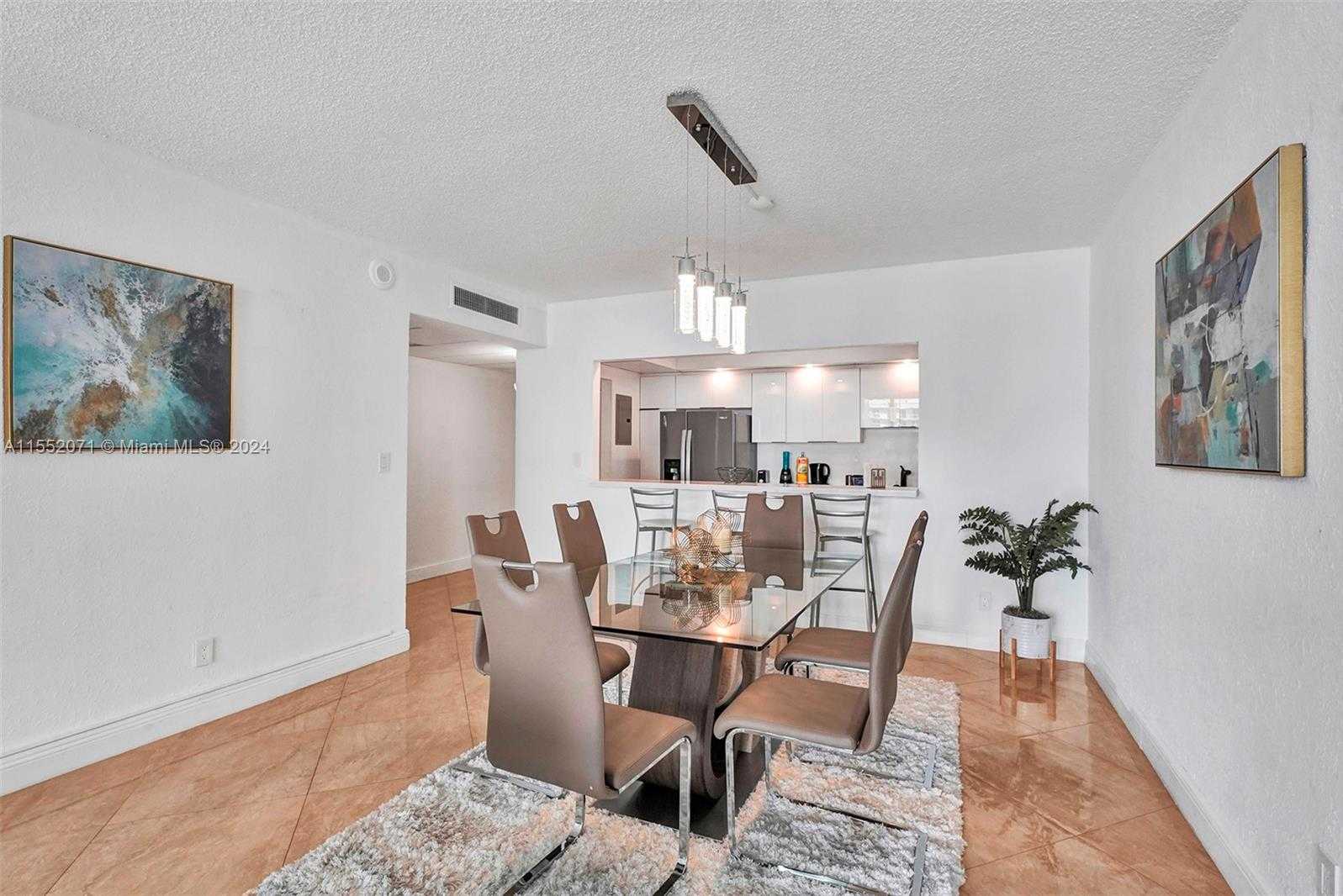 Small Image of 19370 COLLINS AVE #1001, Sunny Isles Beach Number 5