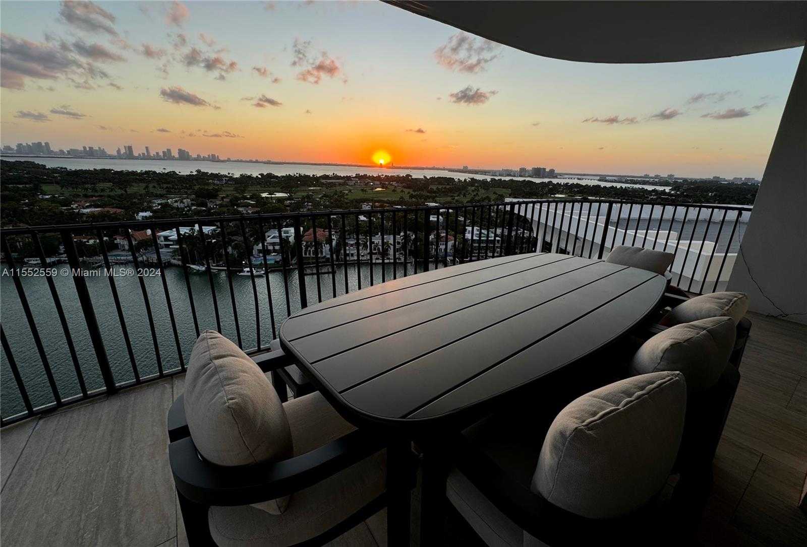 Small Image of 5660 COLLINS #18 AB, Miami Beach Number 12