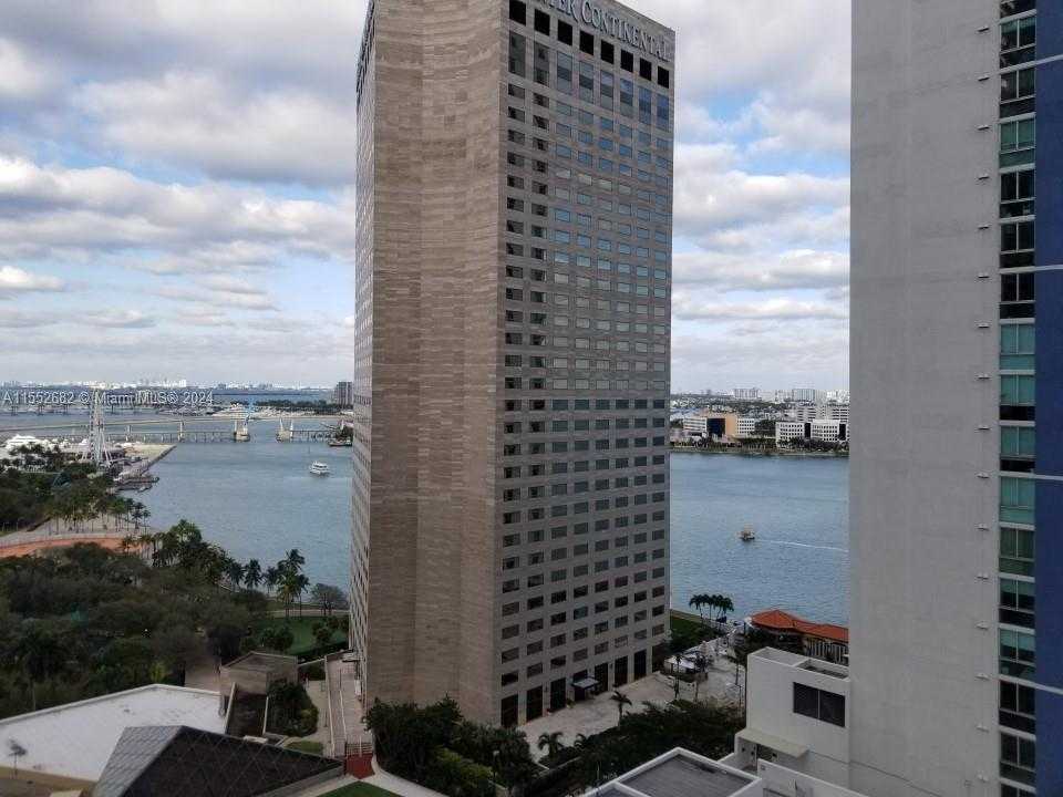 Small Image of 325 SOUTH BISCAYNE BLVD #2118, Miami Number 4