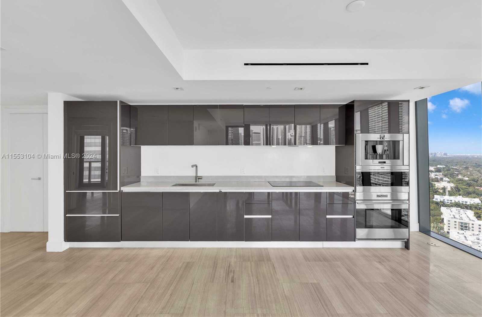 Small Image of 1451 BRICKELL AVE #2606, Miami Number 15