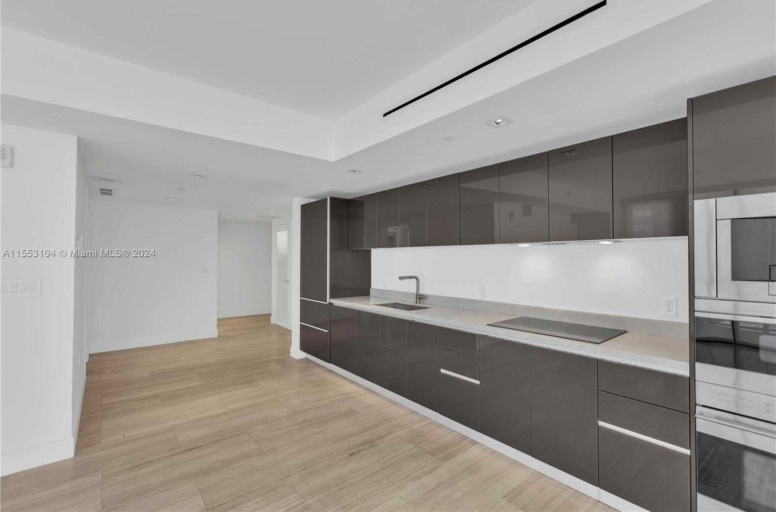 Small Image of 1451 BRICKELL AVE #2606, Miami Number 16