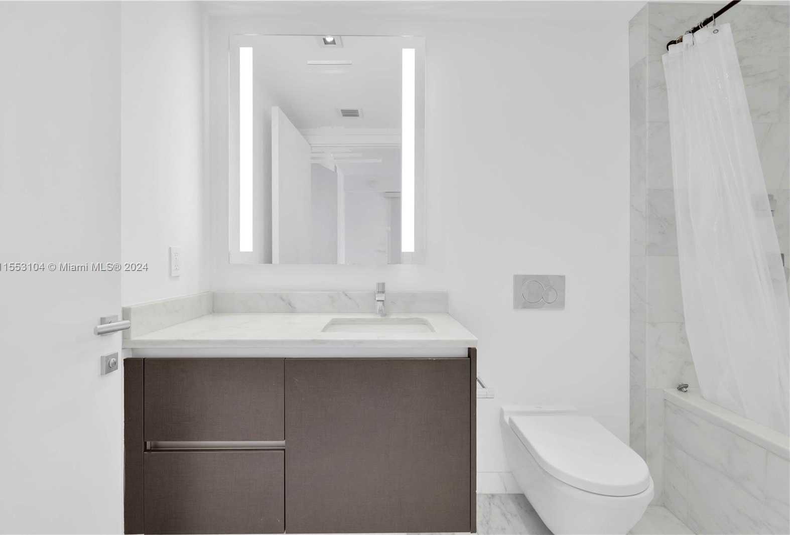 Small Image of 1451 BRICKELL AVE #2606, Miami Number 20