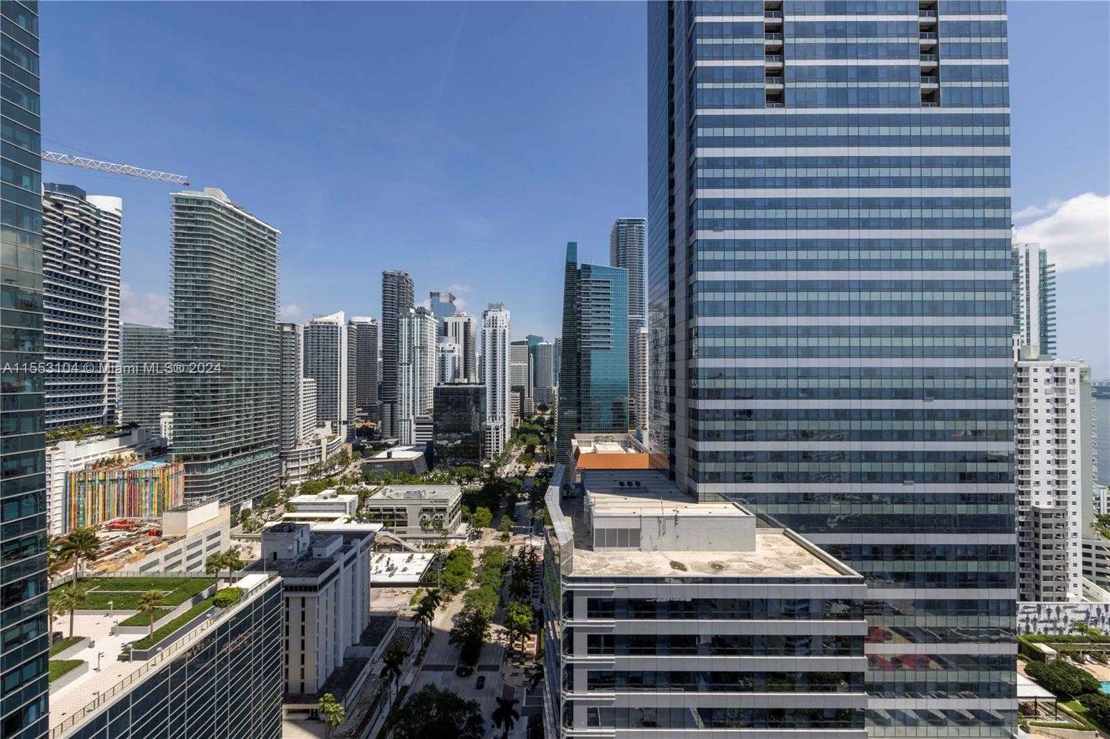 Small Image of 1451 BRICKELL AVE #2606, Miami Number 25