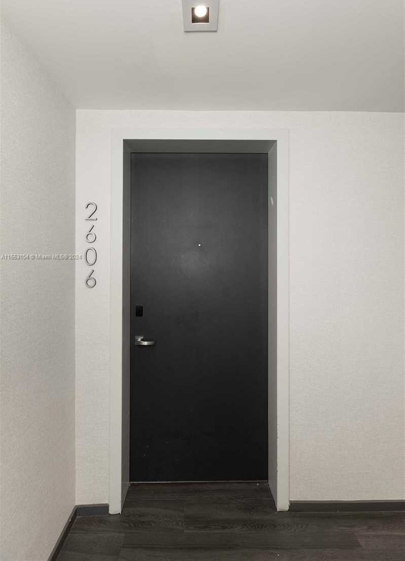 Small Image of 1451 BRICKELL AVE #2606, Miami Number 7