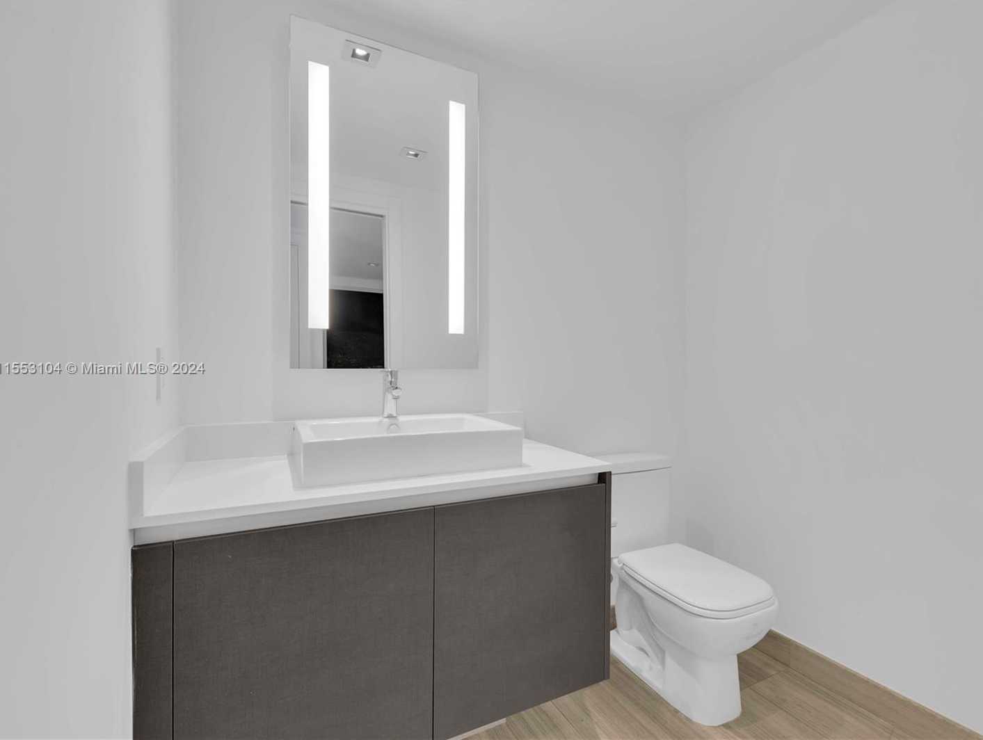 Small Image of 1451 BRICKELL AVE #2606, Miami Number 9