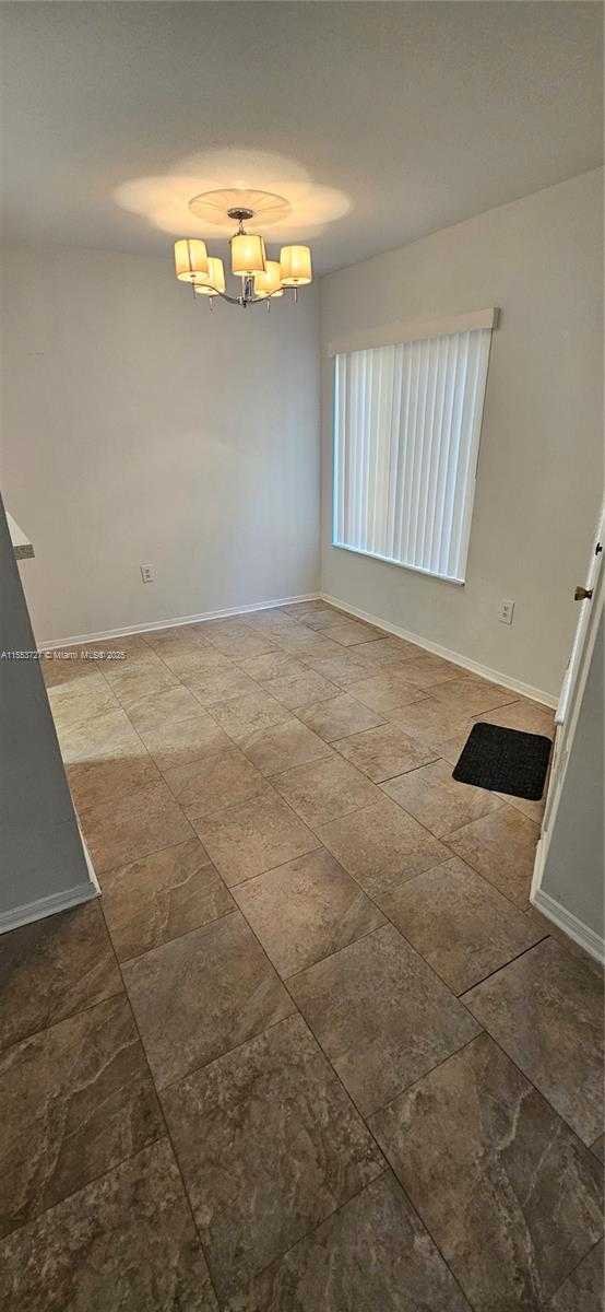 Small Image of 2622 NORTH WEST 33RD ST #2002, Oakland Park Number 13