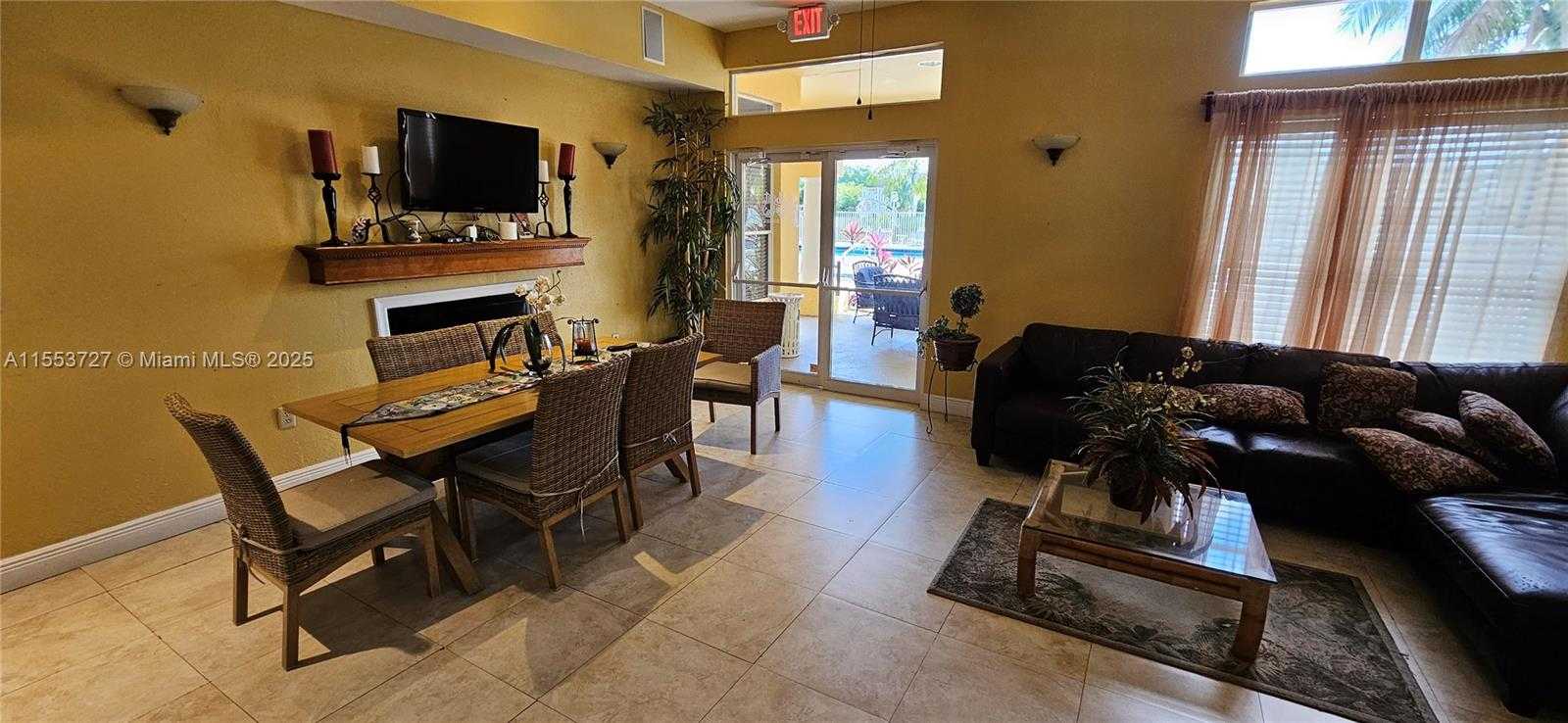 Small Image of 2622 NORTH WEST 33RD ST #2002, Oakland Park Number 7