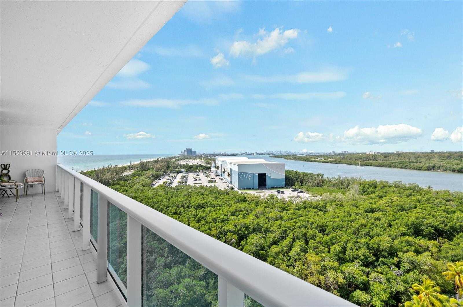 Small Image of 100 BAYVIEW DR #1418, Sunny Isles Beach Number 29