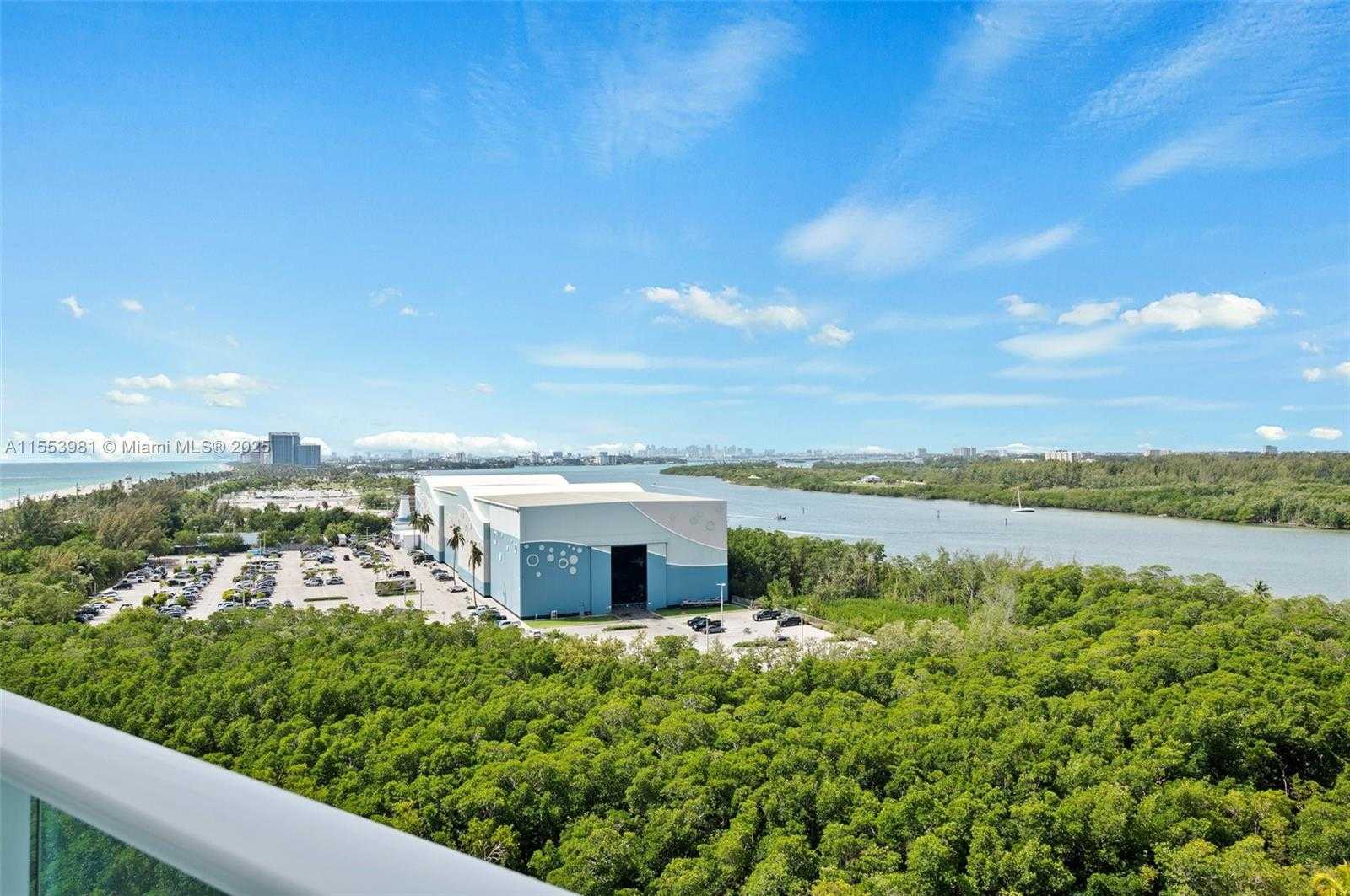 Small Image of 100 BAYVIEW DR #1418, Sunny Isles Beach Number 51
