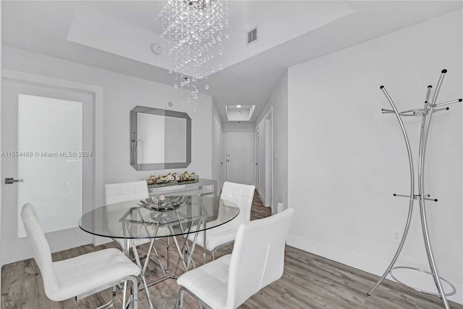 Small Image of 6515 COLLINS AVE #708, Miami Beach Number 10