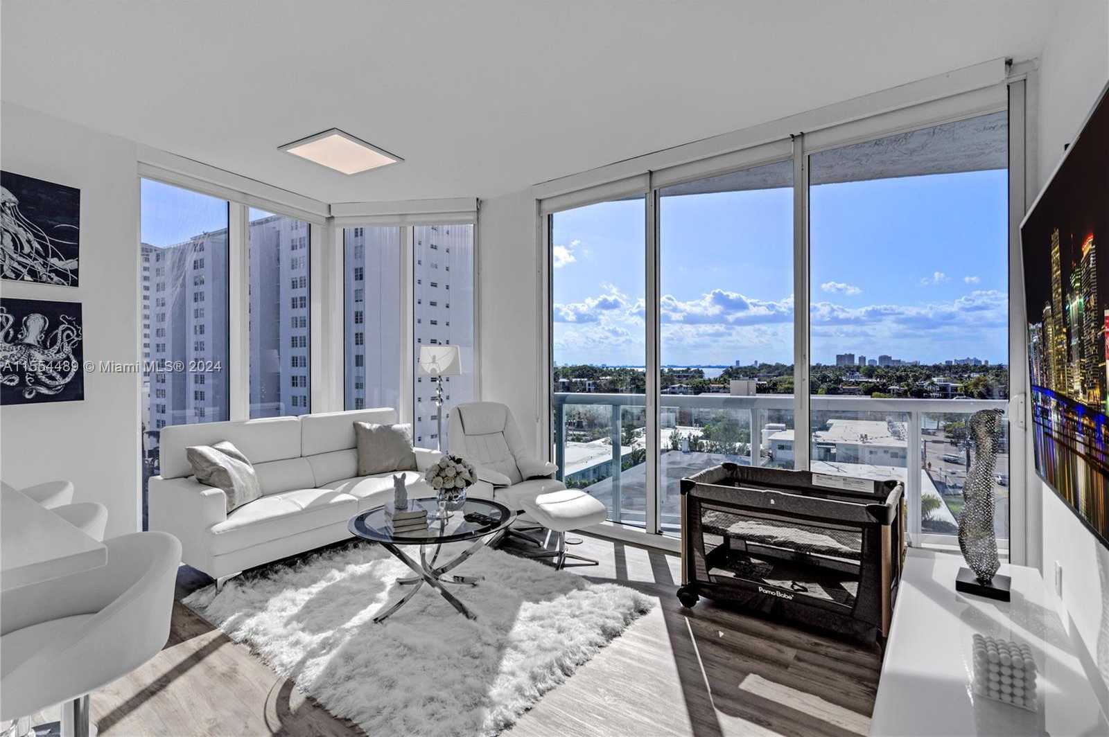 Small Image of 6515 COLLINS AVE #708, Miami Beach Number 11