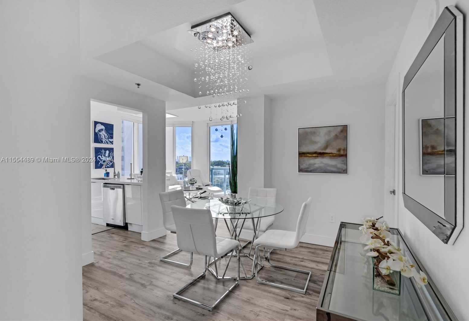 Small Image of 6515 COLLINS AVE #708, Miami Beach Number 2
