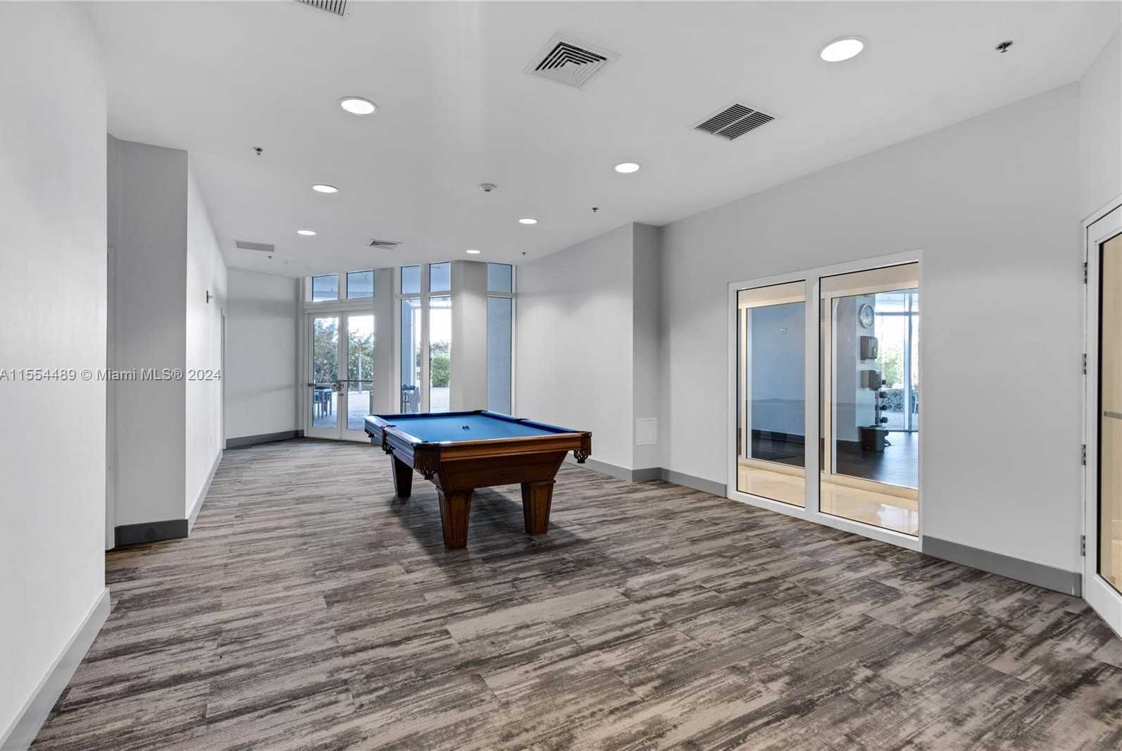 Small Image of 6515 COLLINS AVE #708, Miami Beach Number 28
