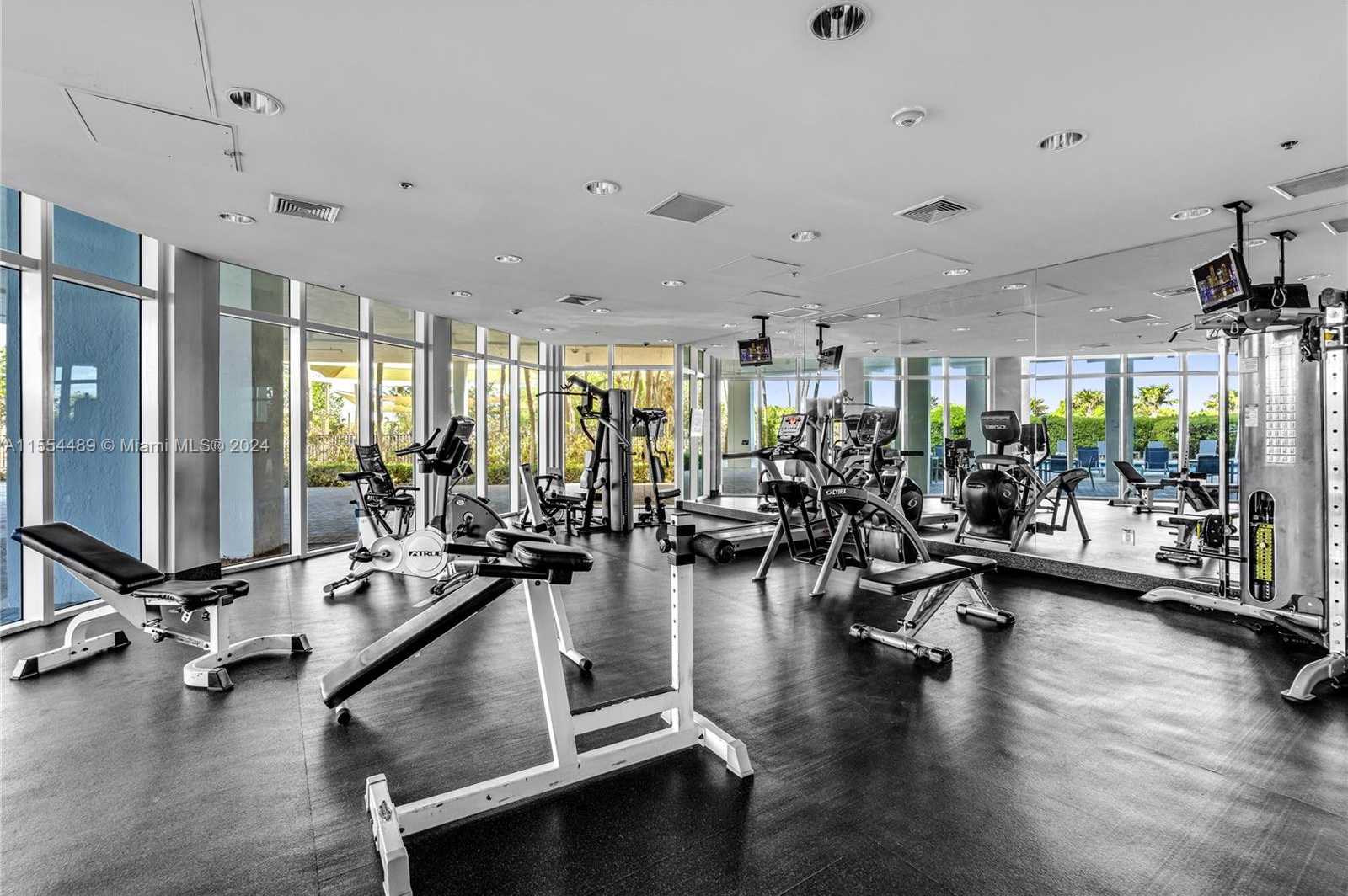 Small Image of 6515 COLLINS AVE #708, Miami Beach Number 29