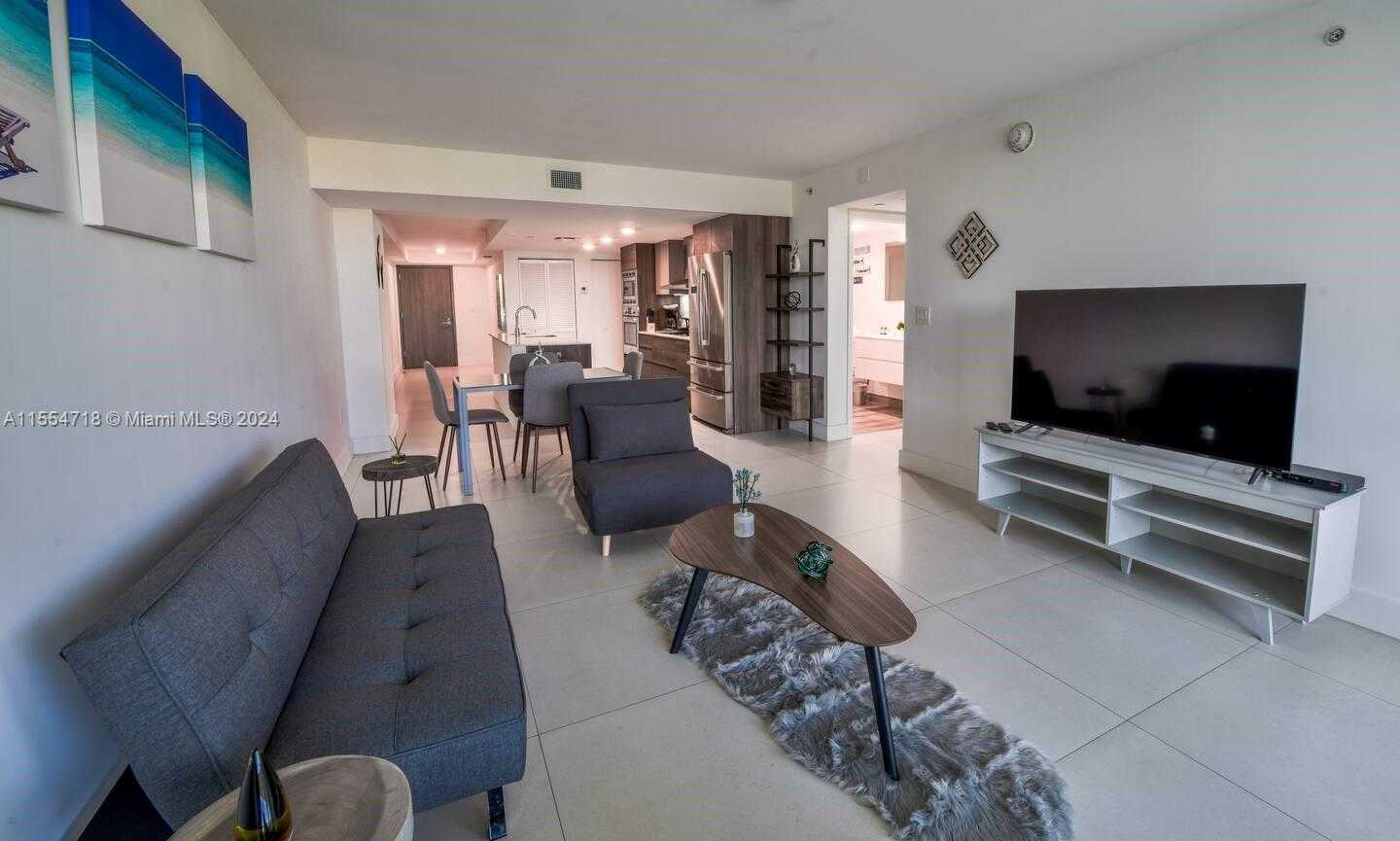 Small Image of 9261 EAST BAY HARBOR DR #402, Bay Harbor Islands Number 7