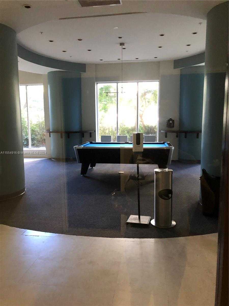 Small Image of 4001 SOUTH OCEAN DR #12L, Hollywood Number 15