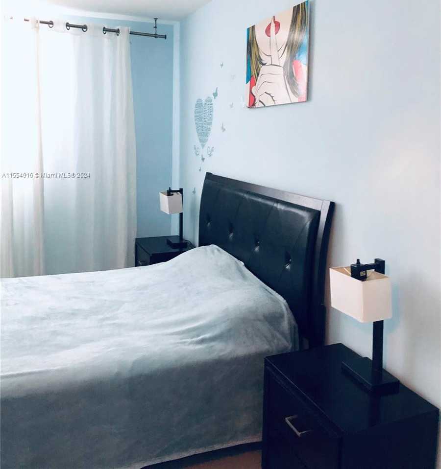 Small Image of 4001 SOUTH OCEAN DR #12L, Hollywood Number 7
