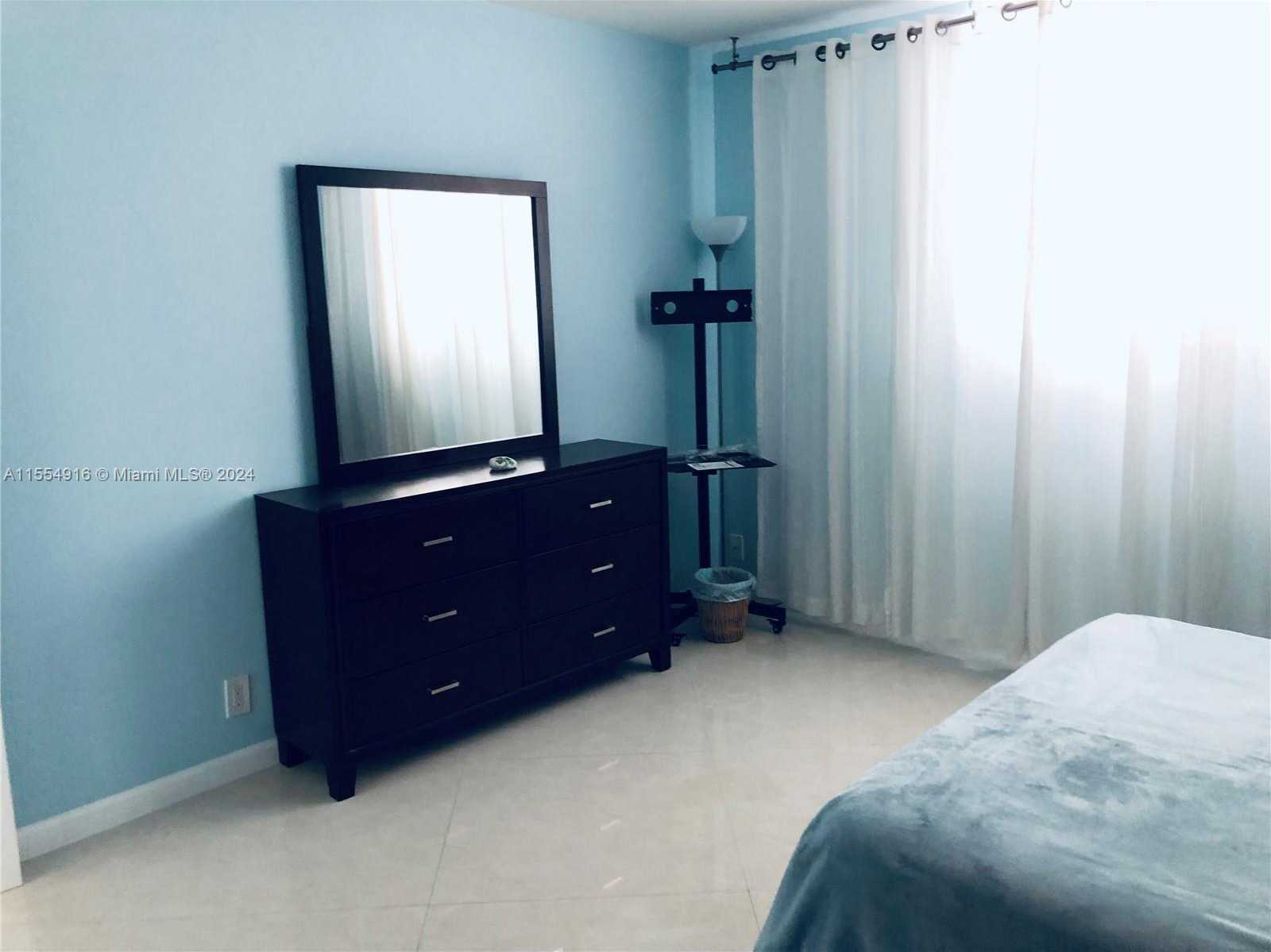 Small Image of 4001 SOUTH OCEAN DR #12L, Hollywood Number 8