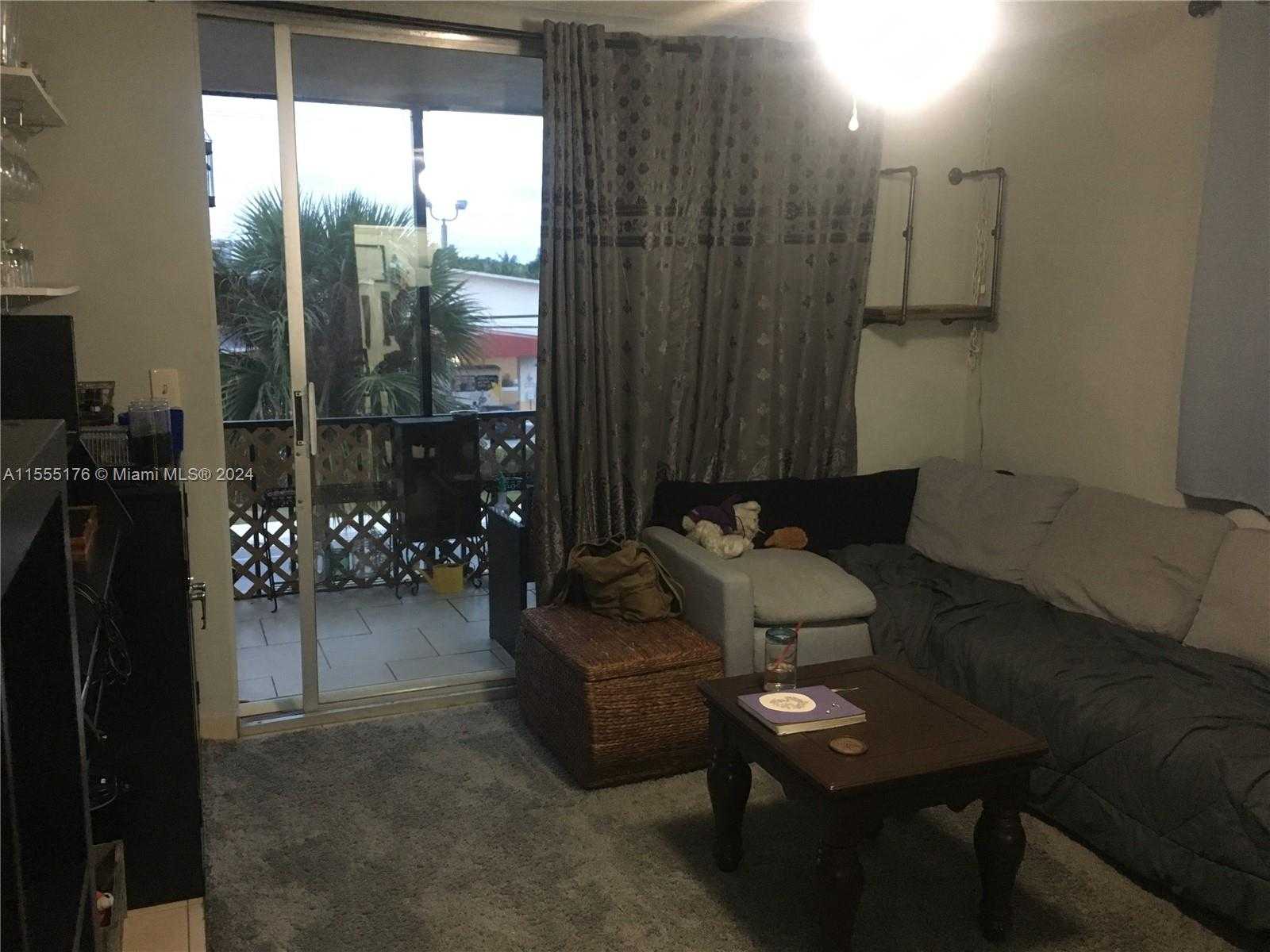 Small Image of 12590 NORTH EAST 16TH AVE #302, North Miami Number 19