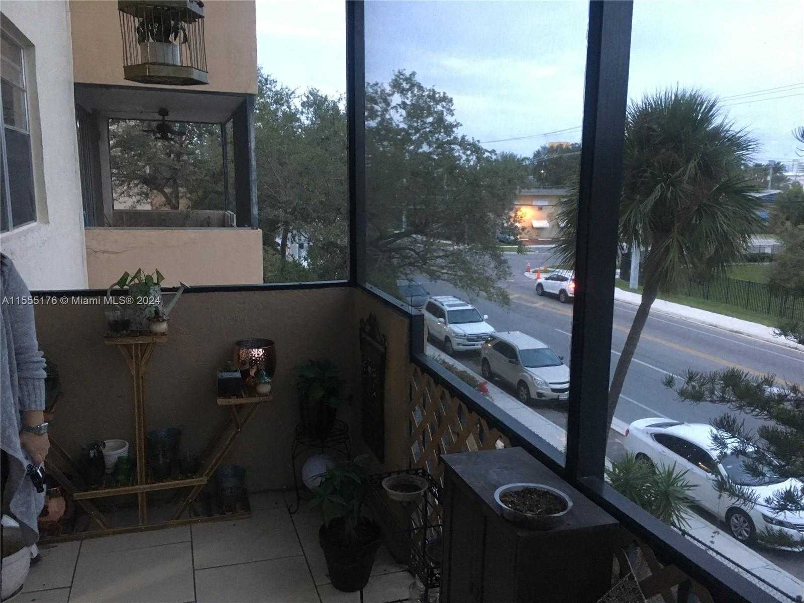 Small Image of 12590 NORTH EAST 16TH AVE #302, North Miami Number 21