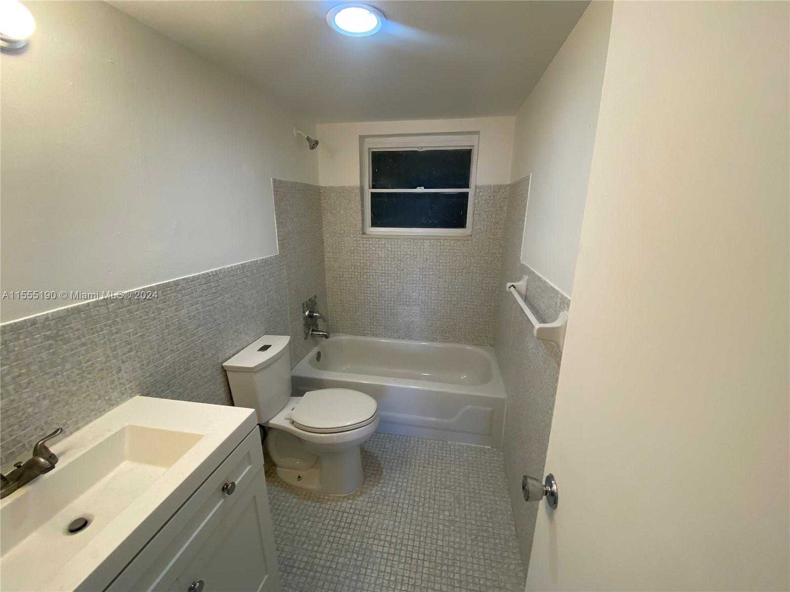 Small Image of 12590 NORTH EAST 16TH AVE #603, North Miami Number 14
