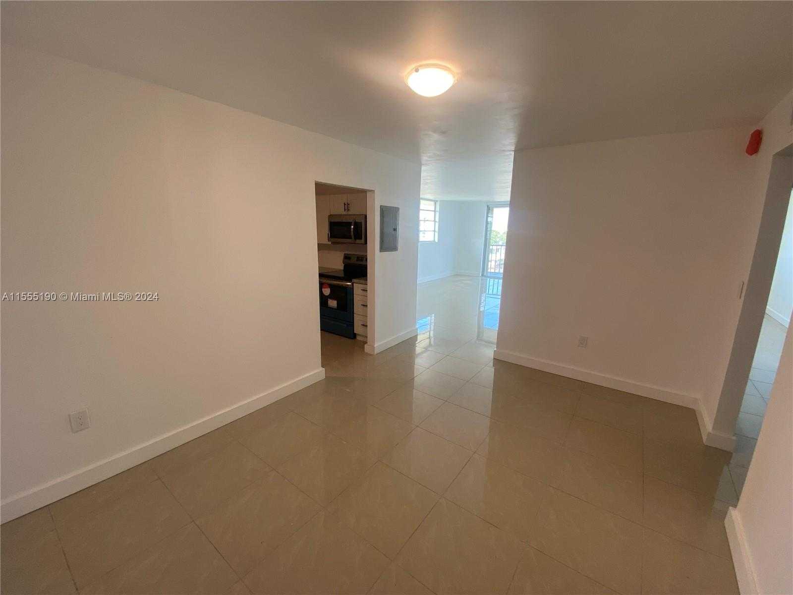 Small Image of 12590 NORTH EAST 16TH AVE #603, North Miami Number 3