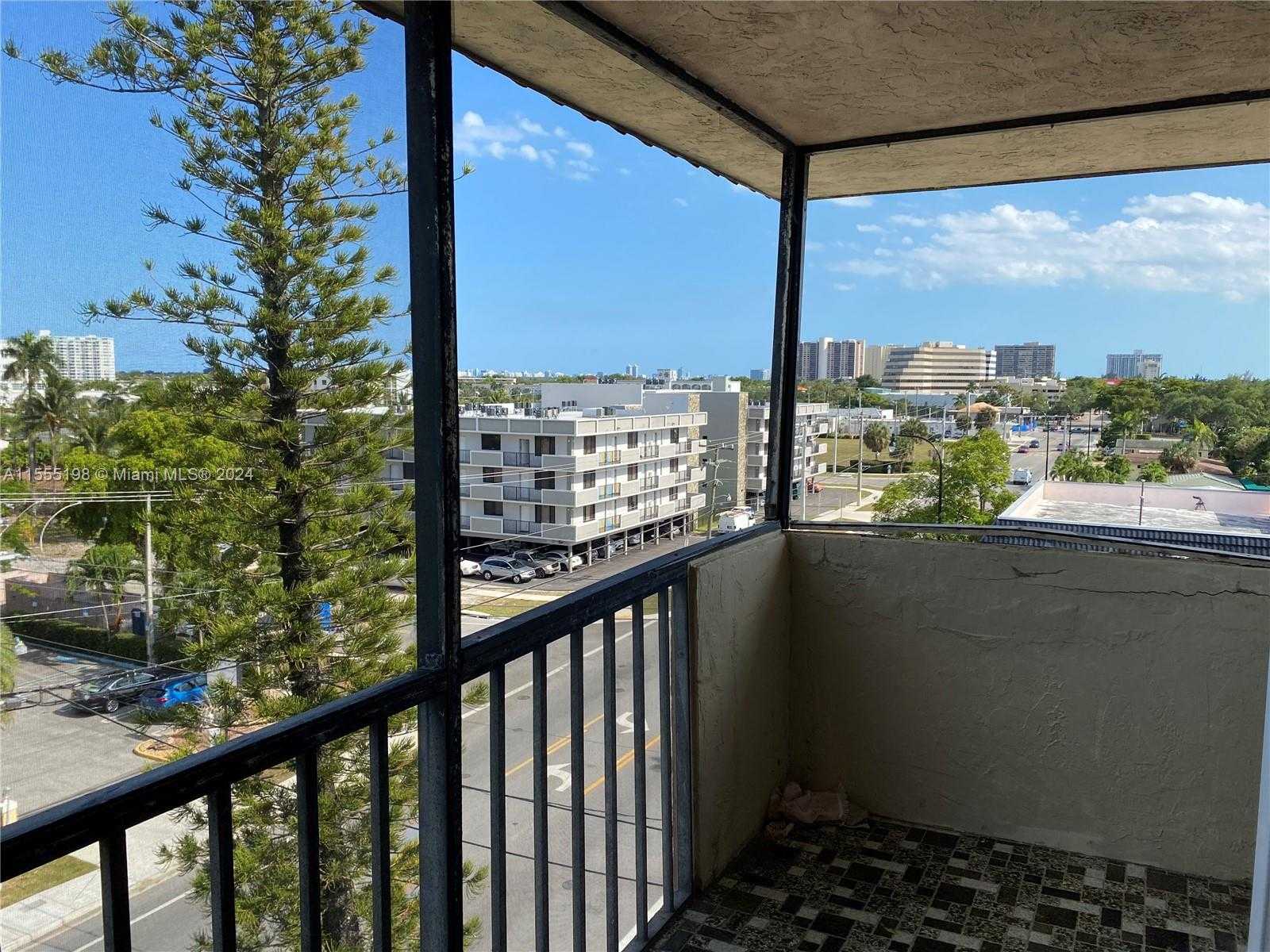 Small Image of 12590 NORTH EAST 16TH AVE #602, North Miami Number 17