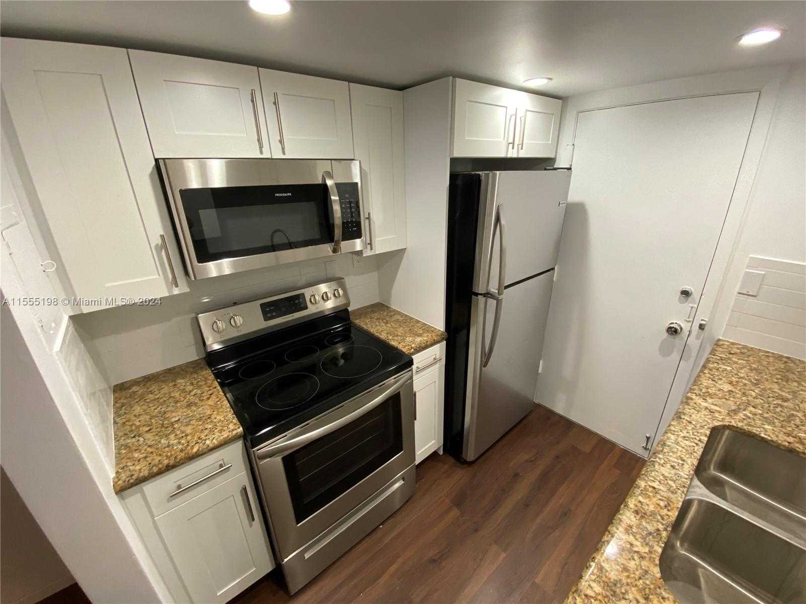 Small Image of 12590 NORTH EAST 16TH AVE #602, North Miami Number 5