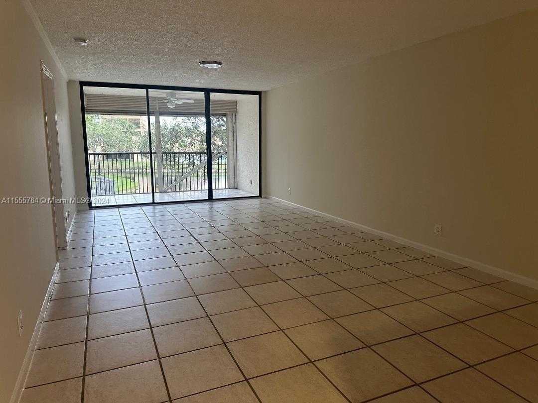 Small Image of 8592 WEST SUNRISE BLVD #214, Plantation Number 4